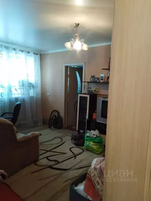 2-к кв. Белгородская область, Губкин Народная ул., 12 (41.9 м) - Фото 1