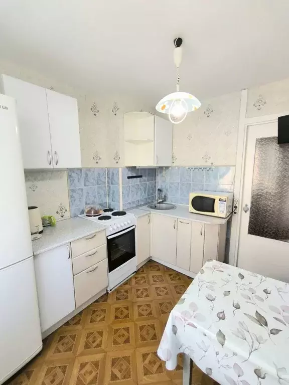 2-к кв. Мурманская область, Мурманск ул. Капитана Маклакова, 45 (45.1 ... - Фото 1