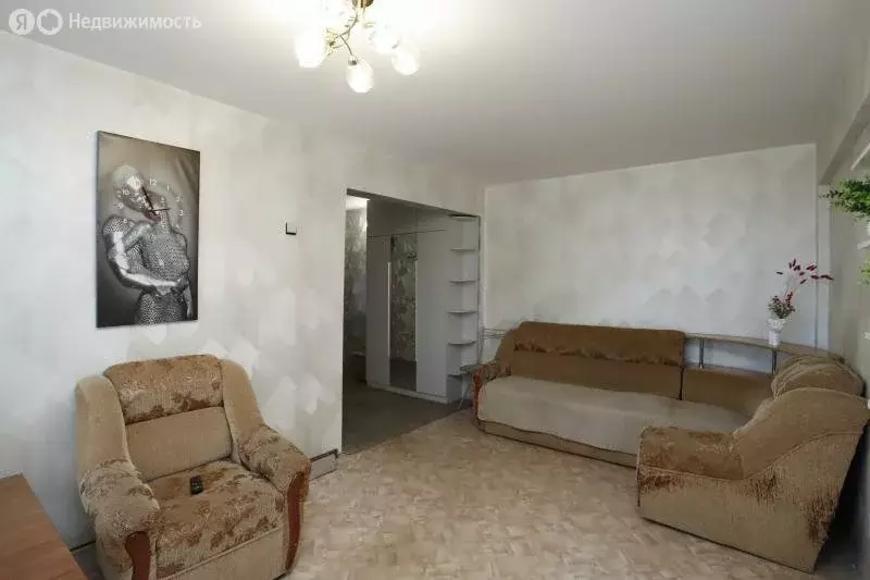 3-комнатная квартира: Иркутск, бульвар Постышева, 29А (55.8 м) - Фото 1