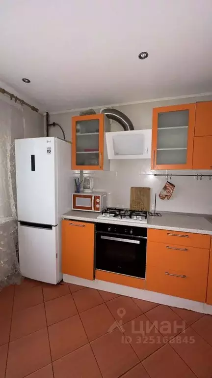 1-к кв. Брянская область, Брянск ул. Романа Брянского, 11 (56.0 м) - Фото 2