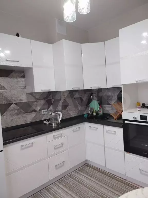 1-к. квартира, 40,5 м, 3/8 эт. - Фото 1