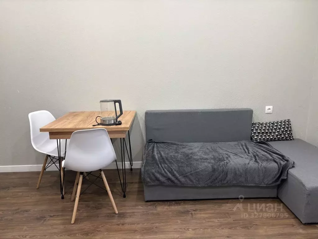 Студия Санкт-Петербург пос. Парголово, ул. Тихоокеанская, 18к2 (24.4 ... - Фото 1