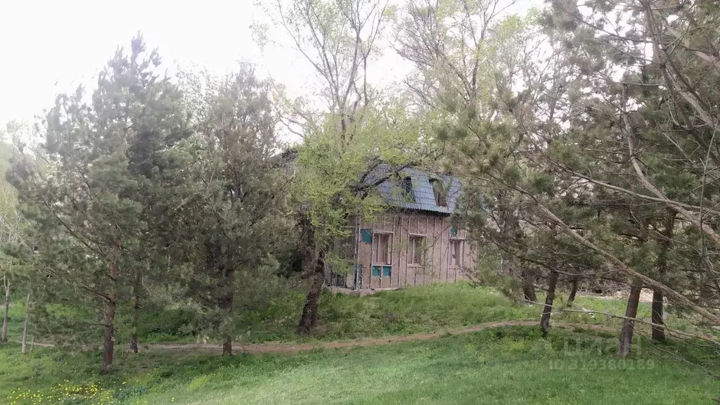 Дом в Хабаровский край, Хабаровск ул. Тургенева, 43Б (200 м) - Фото 0