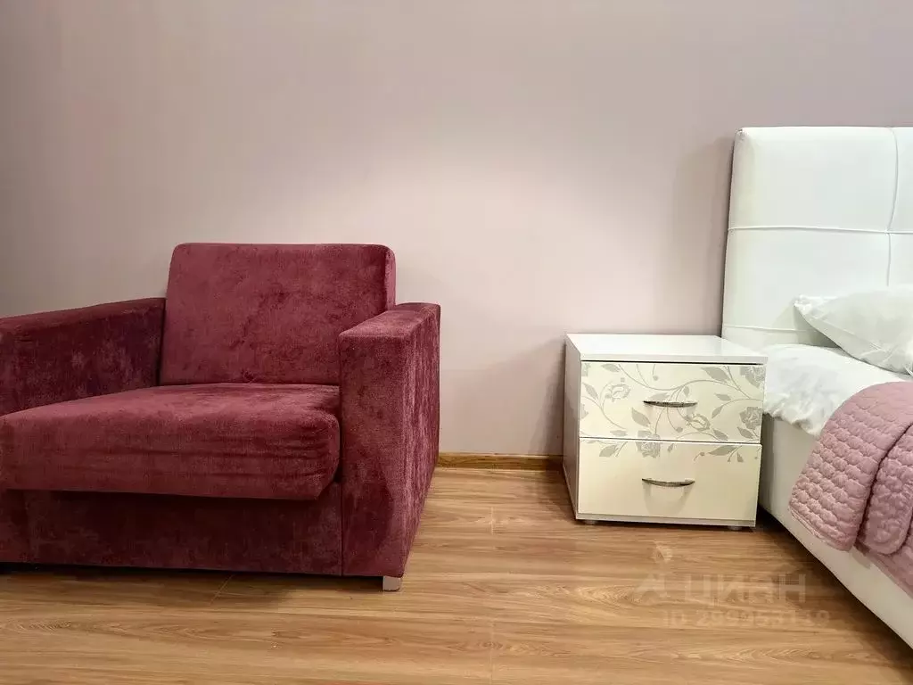 Комната Калининградская область, Пионерский Комсомольская ул., 10 - Фото 2