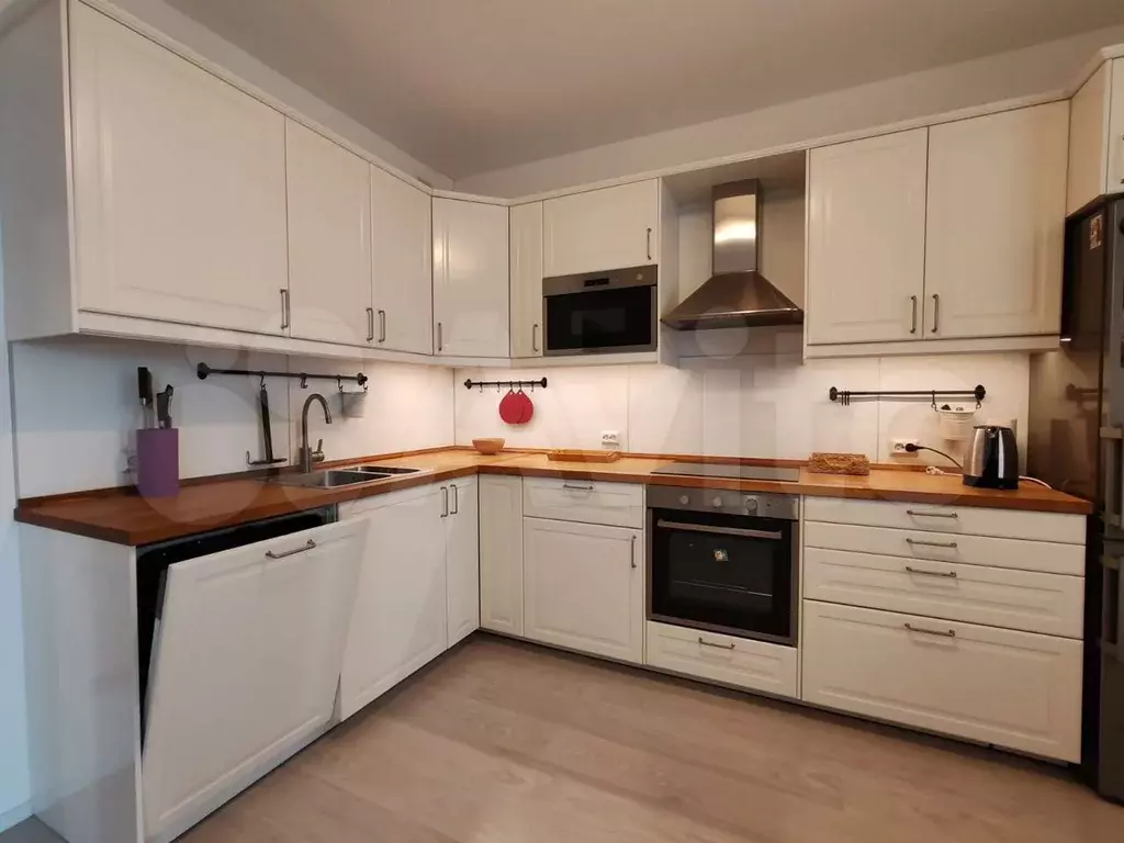 3-к. квартира, 80 м, 3/9 эт. - Фото 1