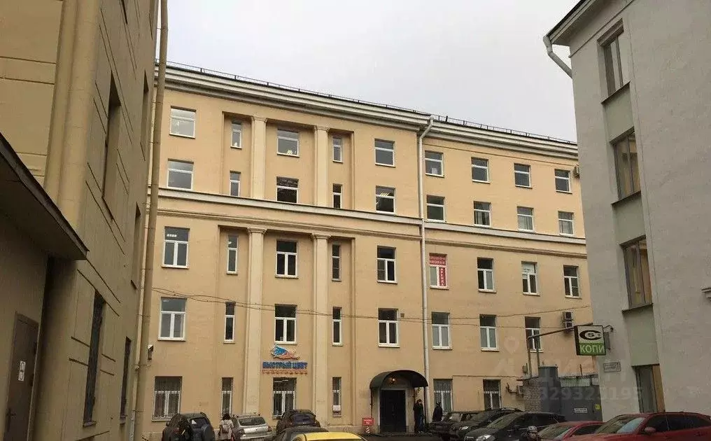 Офис в Санкт-Петербург наб. Реки Карповки, 5к16 (215 м) - Фото 2