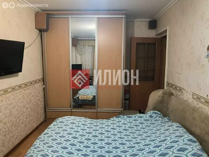2-комнатная квартира: Бахчисарай, улица Фрунзе, 56 (55 м) - Фото 0