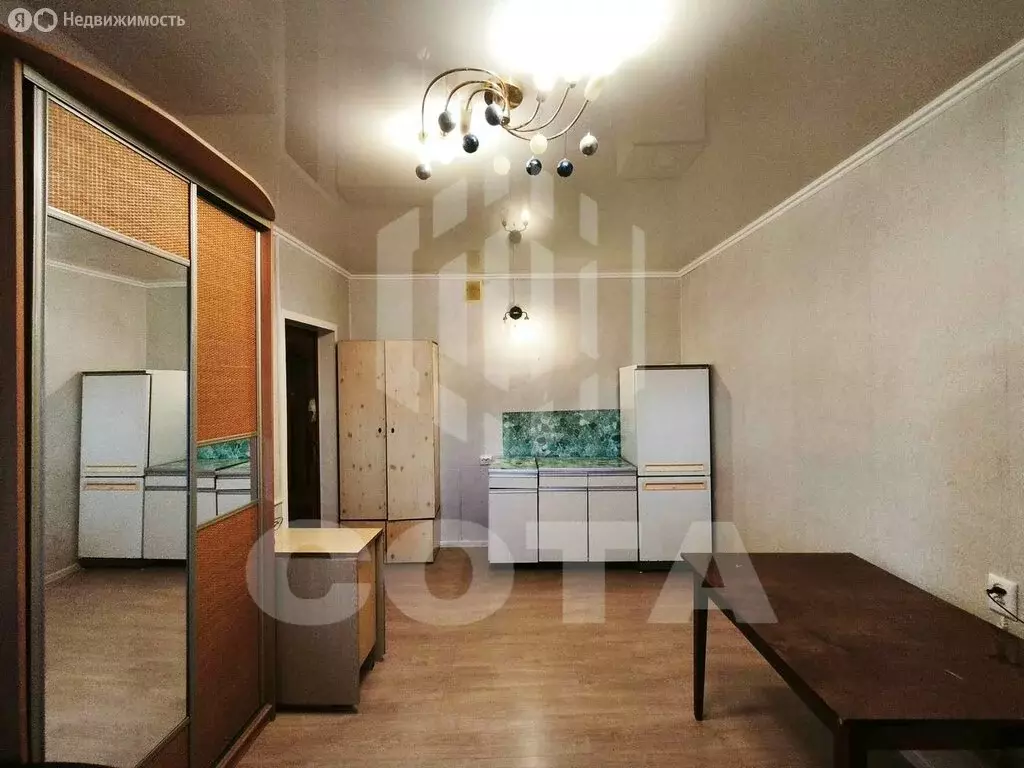 1к в 8-комнатной квартире (12 м) - Фото 2