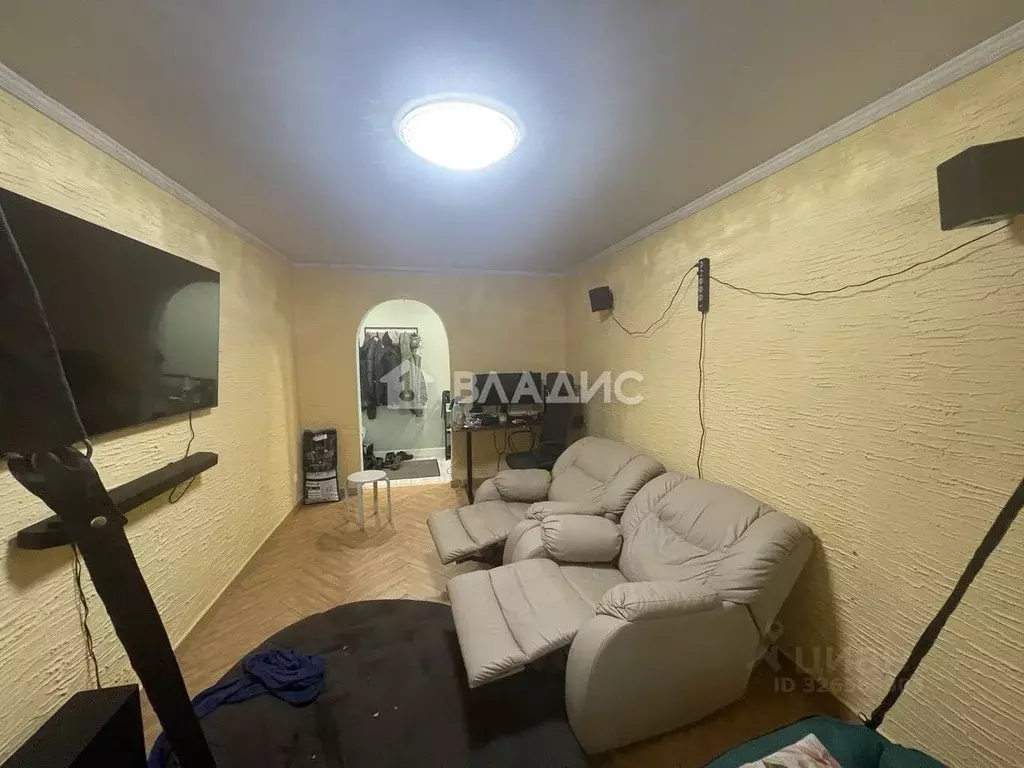 3-к кв. Москва Профсоюзная ул., 85К1 (64.2 м) - Фото 2