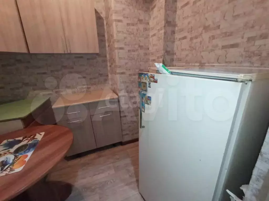 Комната 27 м в 2-к., 3/4 эт. - Фото 0