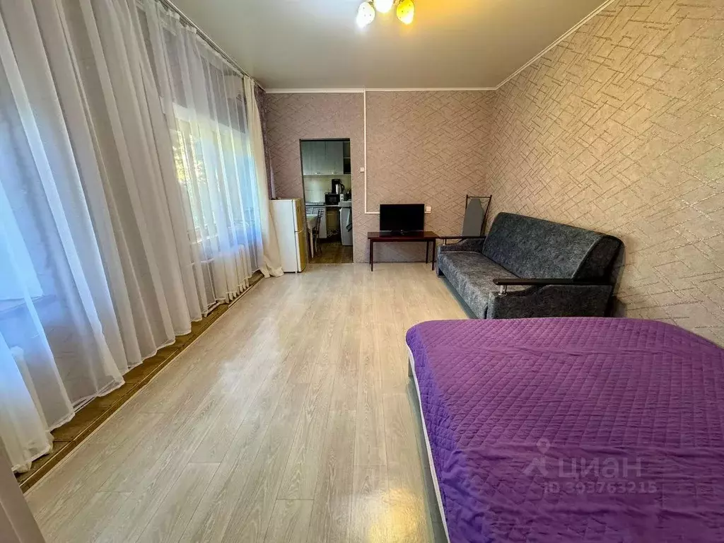 1-к кв. Краснодарский край, Ейск ул. Островского, 8 (29.0 м) - Фото 0
