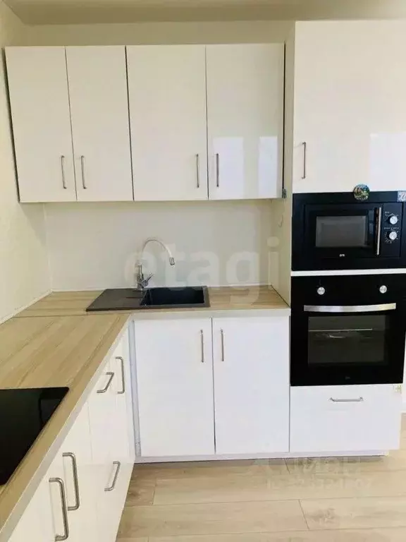 2-к кв. Башкортостан, Уфа ул. Шафиева, 3 (47.9 м) - Фото 2