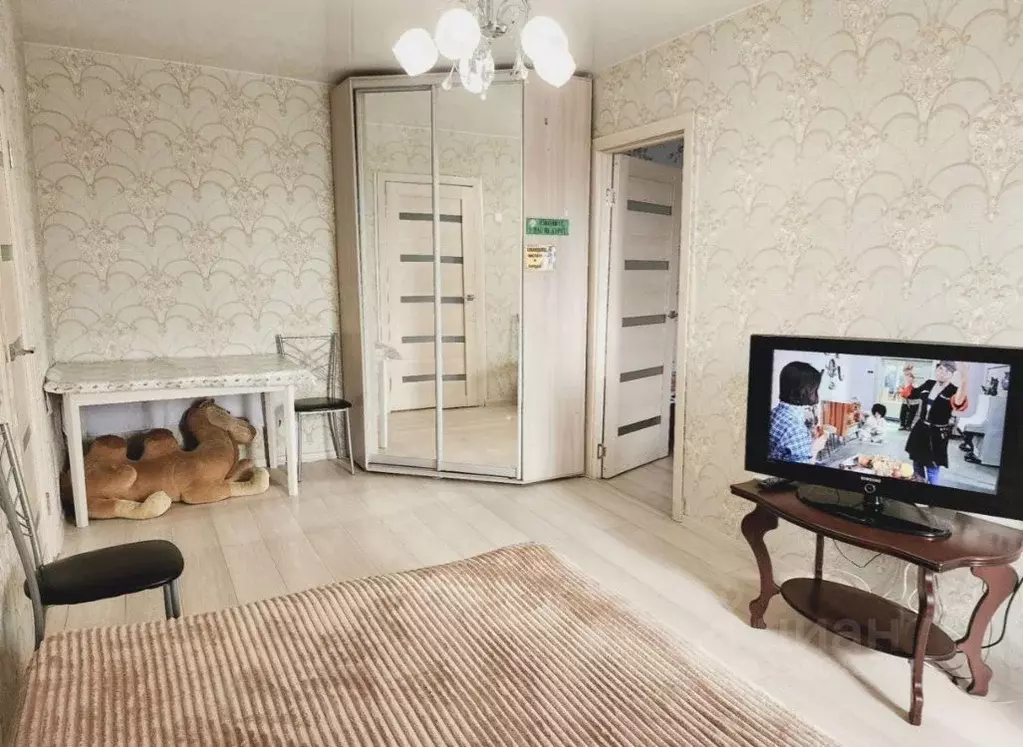 2-к кв. Крым, Симферополь просп. Кирова, 14 (45.0 м) - Фото 1