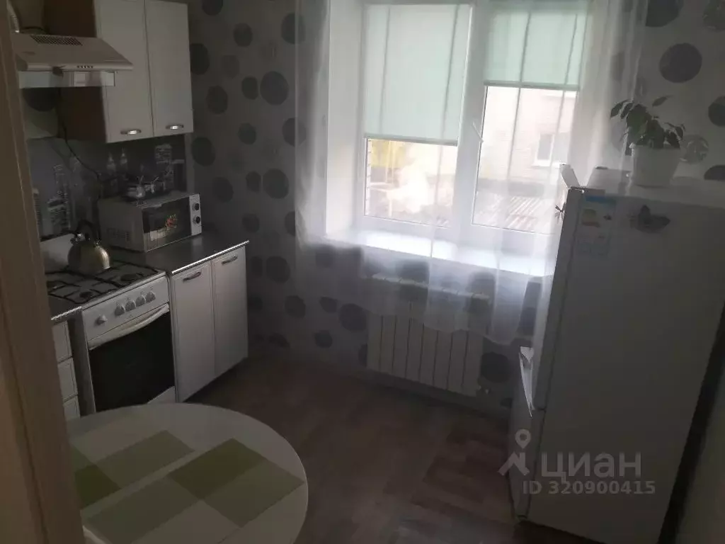 1-к кв. Удмуртия, Ижевск Ленинградская ул., 86 (36.0 м) - Фото 0