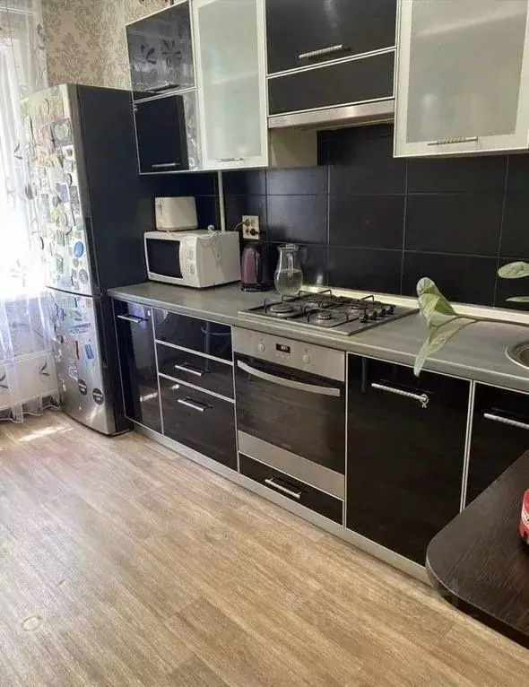2-к кв. Астраханская область, Астрахань ул. Рылеева, 82 (62.0 м) - Фото 0