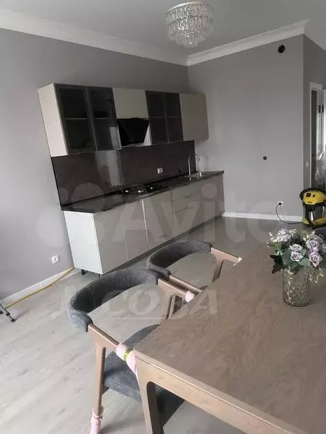 1-к. квартира, 50 м, 3/18 эт. - Фото 1