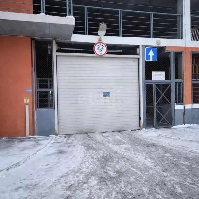 Гараж в Тюменская область, Тюмень Военная ул., 39 (14 м) - Фото 1