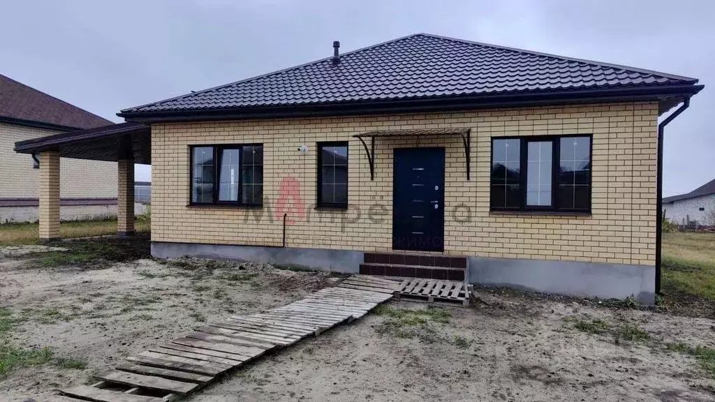 Дом в Белгородская область, Белгородский район, пос. Майский ул. ... - Фото 1