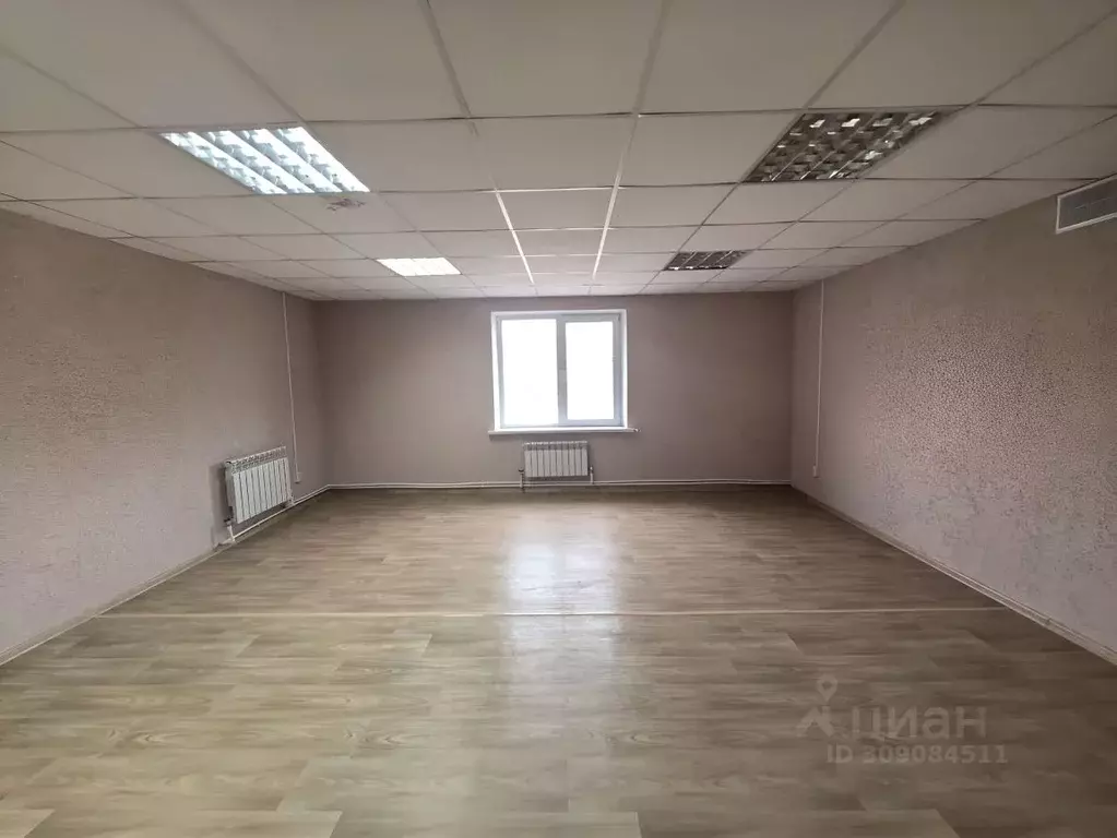 Помещение свободного назначения в Липецкая область, Липецк Юношеская ... - Фото 1