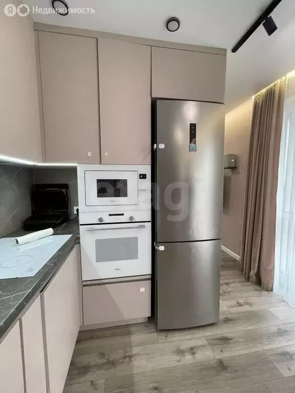 3-комнатная квартира: деревня Дударева, Тюменская улица, 3 (90 м) - Фото 0