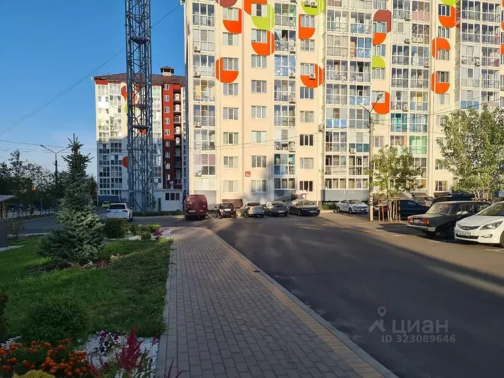 1-к кв. Курская область, Курск Рябиновая ул., 26А (45.7 м) - Фото 1