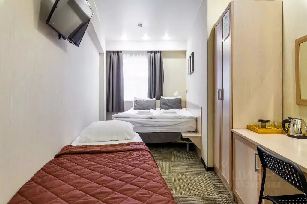 Комната Санкт-Петербург Большая Конюшенная ул., 11 - Фото 1