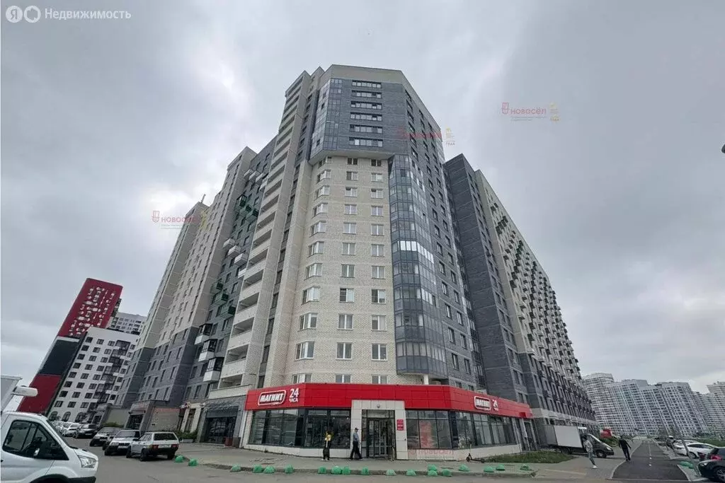 2-комнатная квартира: Екатеринбург, Суходольская улица, 47 (56 м) - Фото 1