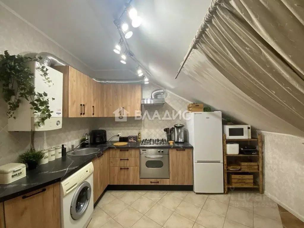 2-к кв. Калининградская область, Калининград Балтийская ул., 34 (50.0 ... - Фото 1