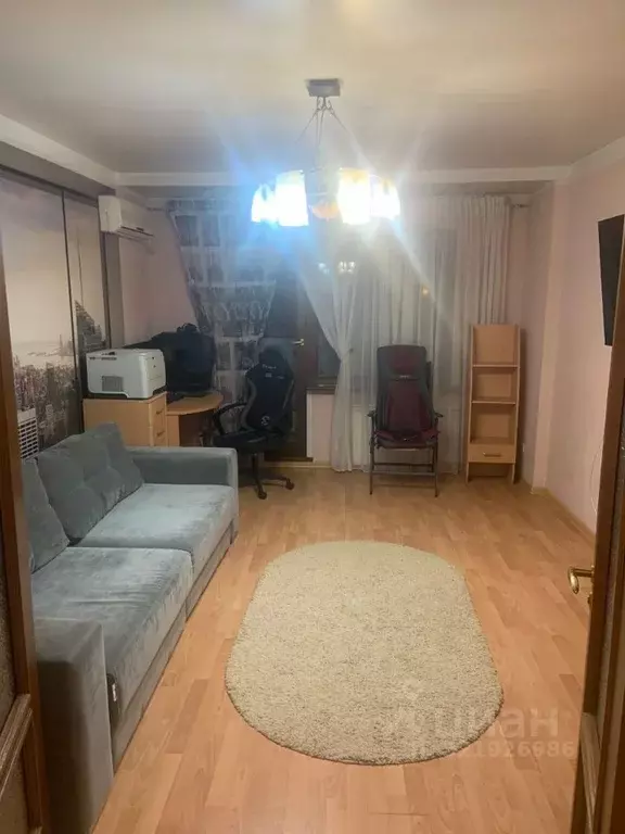 3-к кв. Волгоградская область, Волгоград ул. Землячки, 50 (68.3 м) - Фото 1
