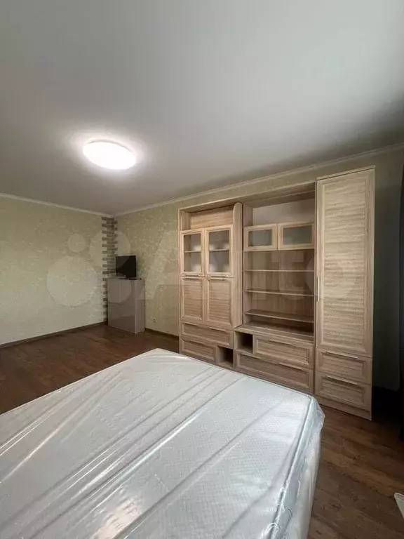 1-к. квартира, 39 м, 7/25 эт. - Фото 0