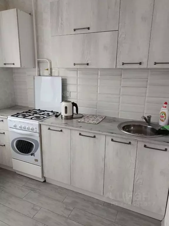 1-к кв. Оренбургская область, Оренбург ул. Чкалова, 46 (36.0 м) - Фото 1