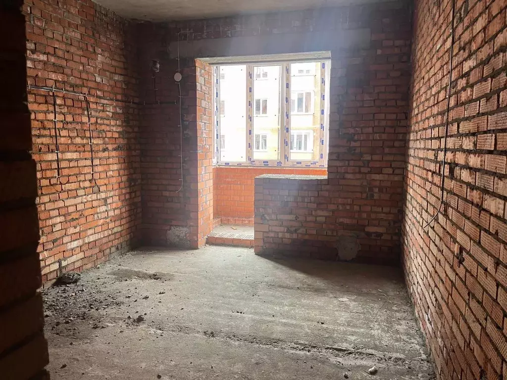 3-к кв. Северная Осетия, Владикавказ Кырджалийская ул., 16А (82.7 м) - Фото 1