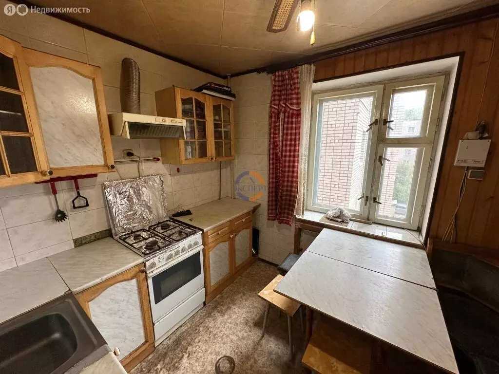 3-комнатная квартира: Боровичи, Сушанская улица, 21А (57.9 м) - Фото 0