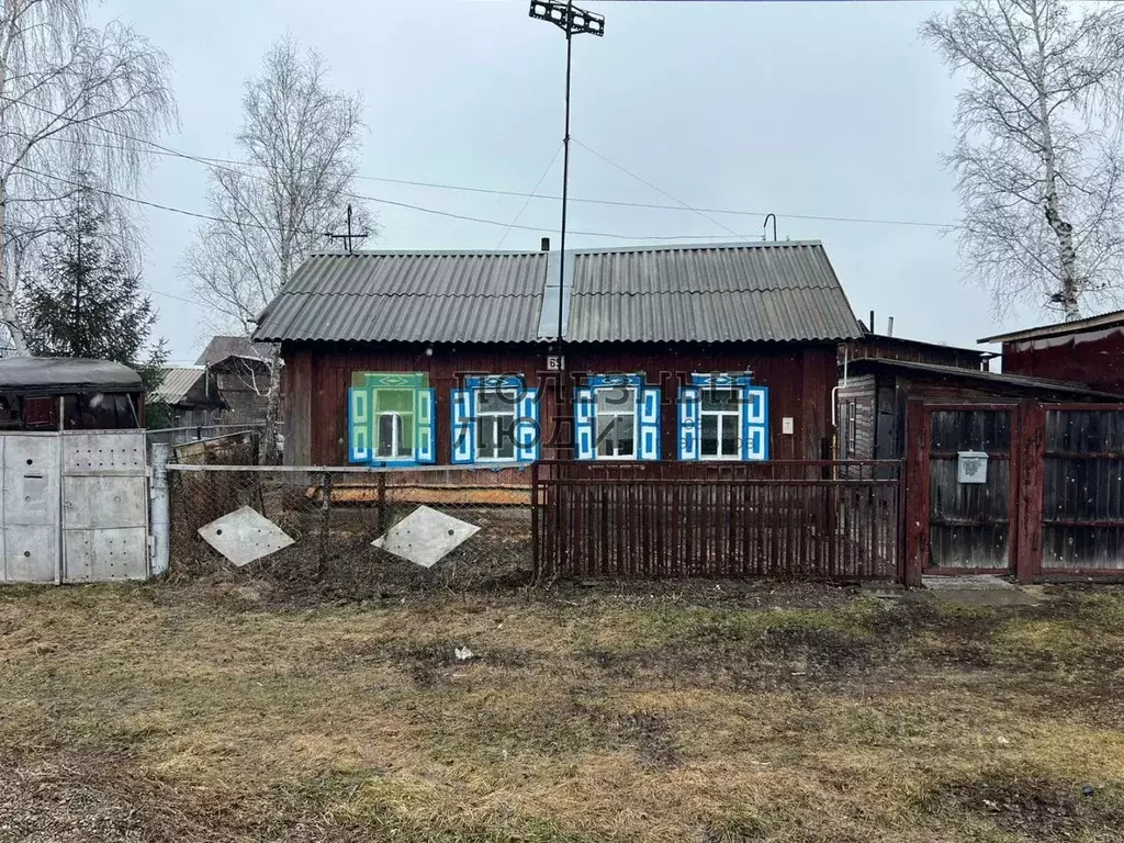 Дом в Алтайский край, Первомайский район, с. Зудилово Советская ул., ... - Фото 0