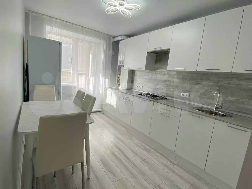 1-к. квартира, 37,4 м, 3/10 эт. - Фото 0