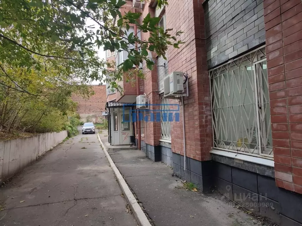 Помещение свободного назначения в Курская область, Курск ул. Красной ... - Фото 1