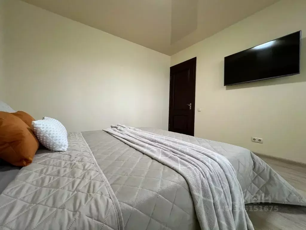 2-к кв. Севастополь просп. Героев Сталинграда, 41 (50.0 м) - Фото 1