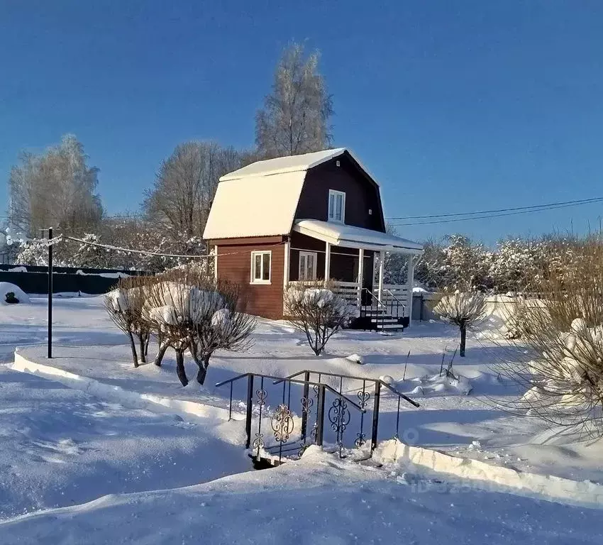Дом в Новгородская область, Валдайское городское поселение, с. ... - Фото 1