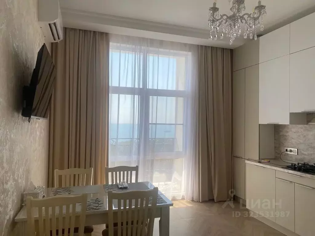 1-к кв. Краснодарский край, Геленджик ул. Мира, 44лит6 (52.0 м) - Фото 1