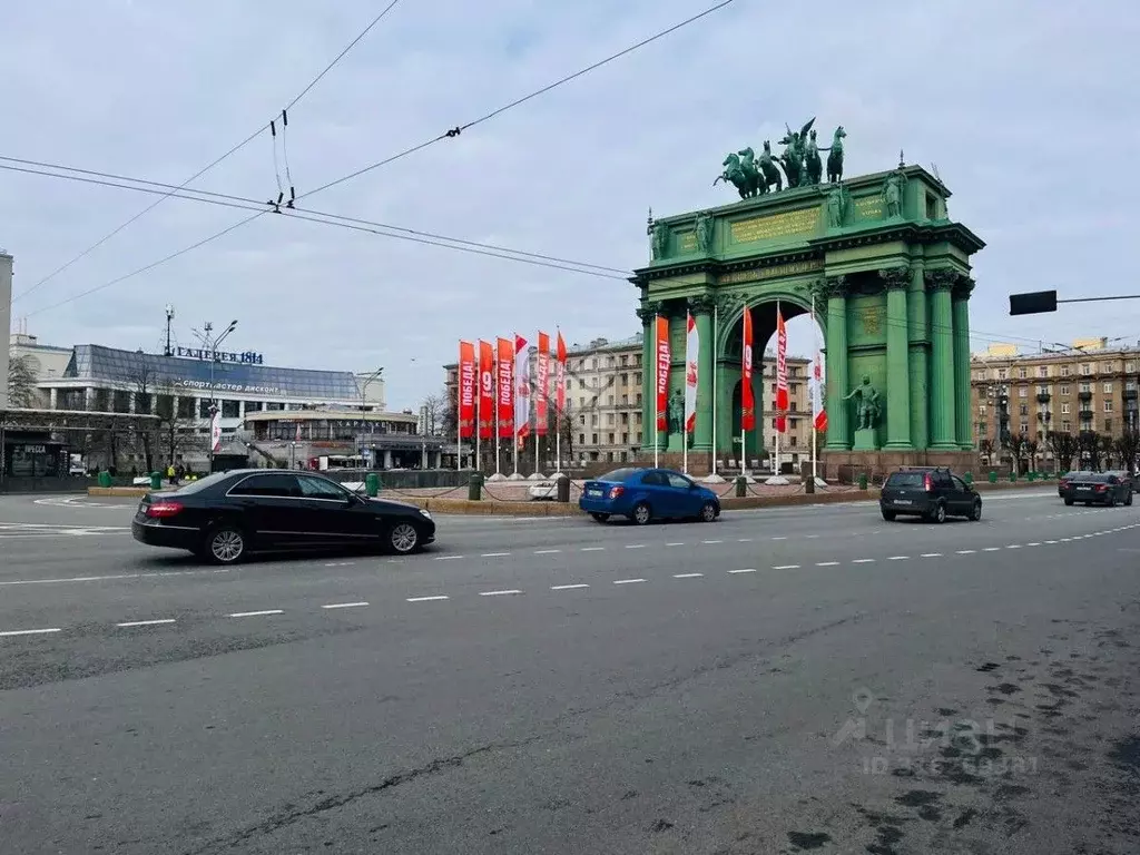 Комната Санкт-Петербург Нарвский просп., 16 (21.0 м) - Фото 0