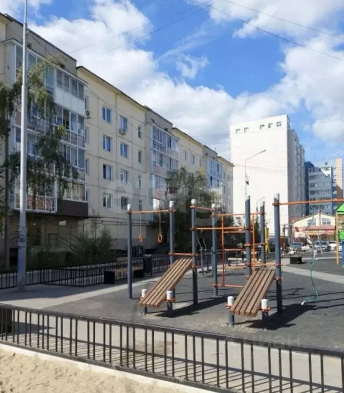 4-к кв. Саха (Якутия), Якутск ул. Петра Алексеева, 12 (71.8 м) - Фото 1