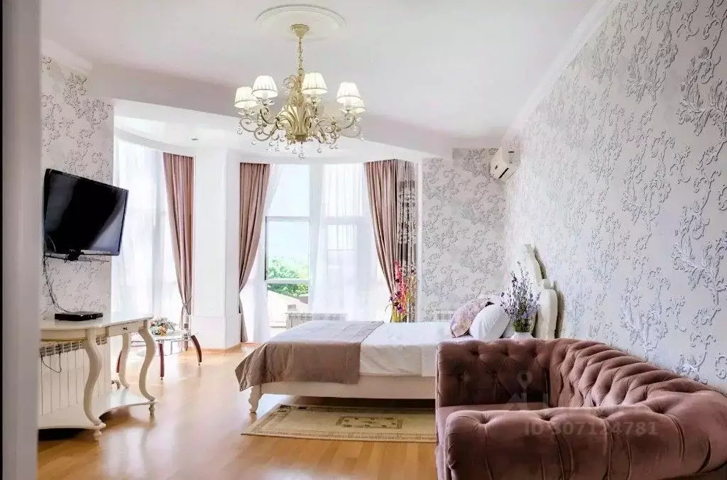 1-к кв. Ставропольский край, Ессентуки ул. Ленина, 14 (75.0 м) - Фото 0