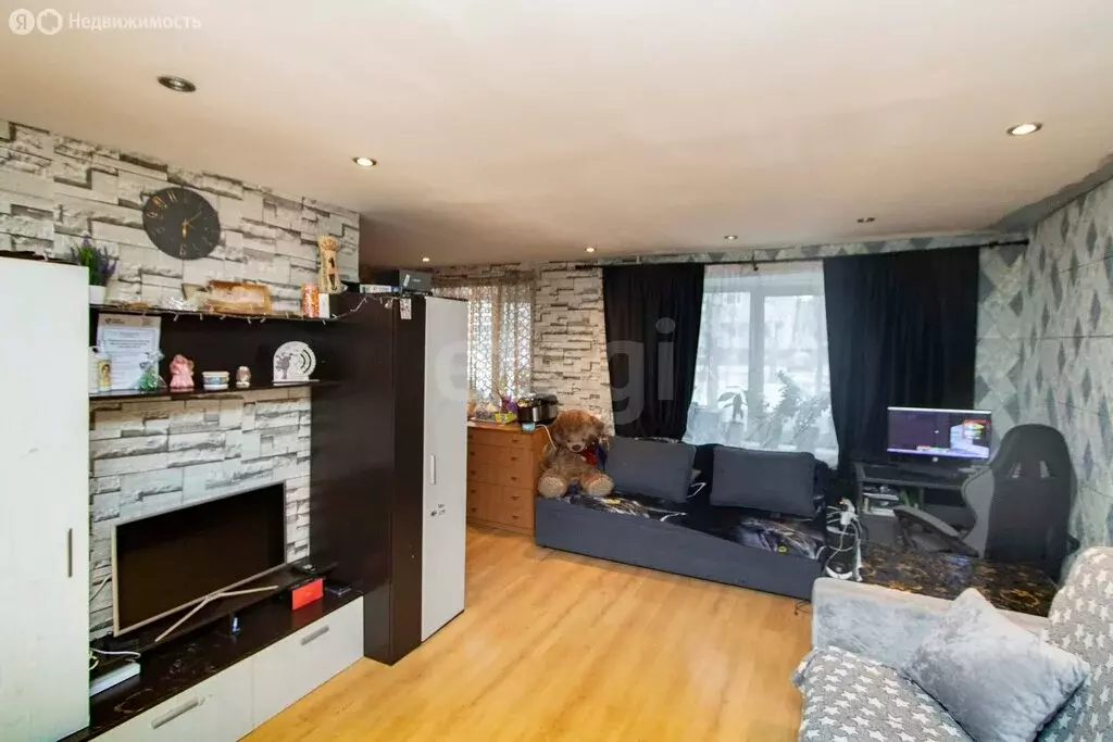 1-комнатная квартира: Тюмень, проезд Геологоразведчиков, 33 (29.5 м) - Фото 1