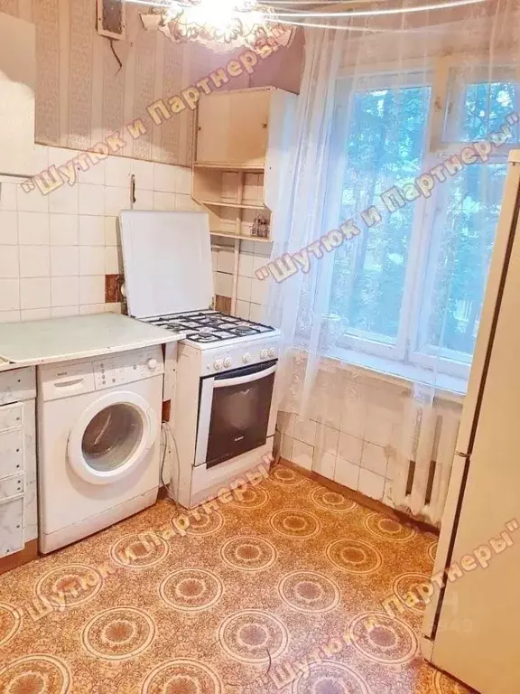 2-к кв. Брянская область, Брянск ул. Академика Королева, 6 (45.0 м) - Фото 0