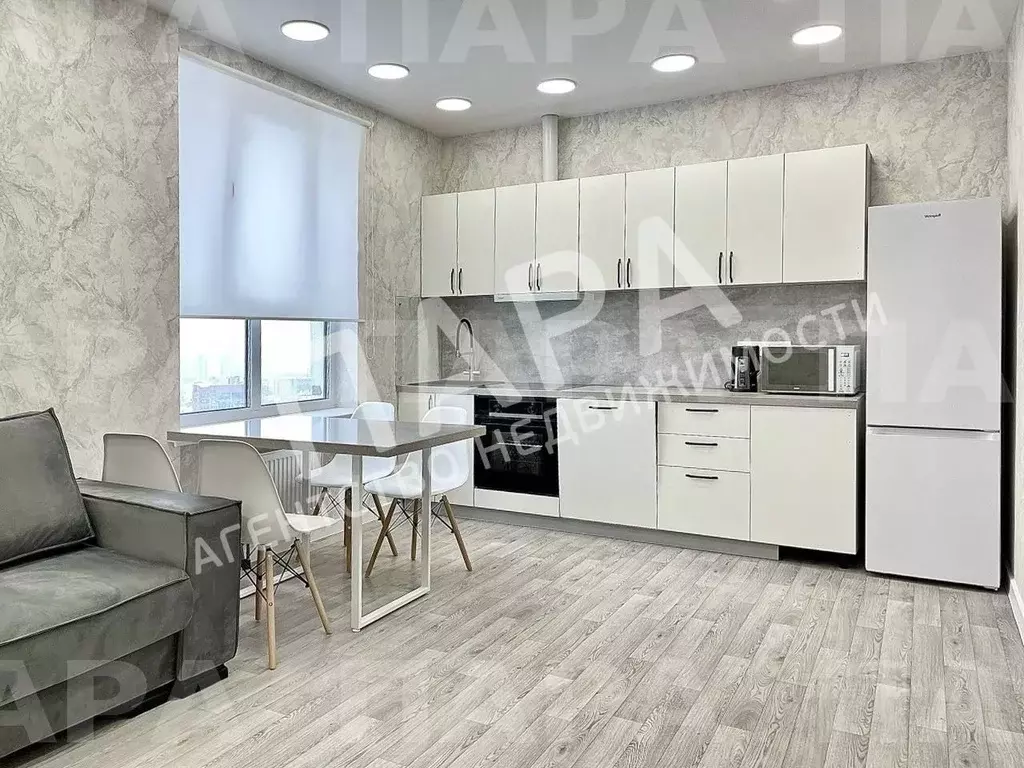 2-к кв. Самарская область, Самара просп. Карла Маркса, 231 (56.0 м) - Фото 2