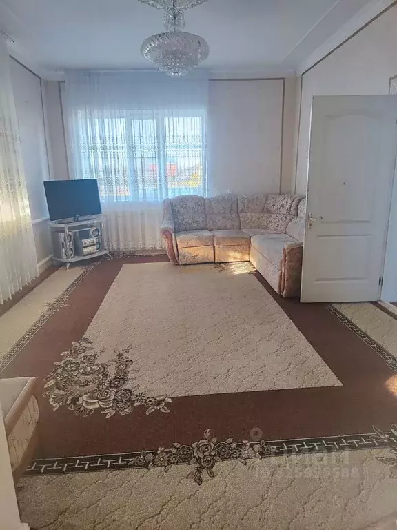 Дом в Краснодарский край, Северский район, Ильское городское ... - Фото 1