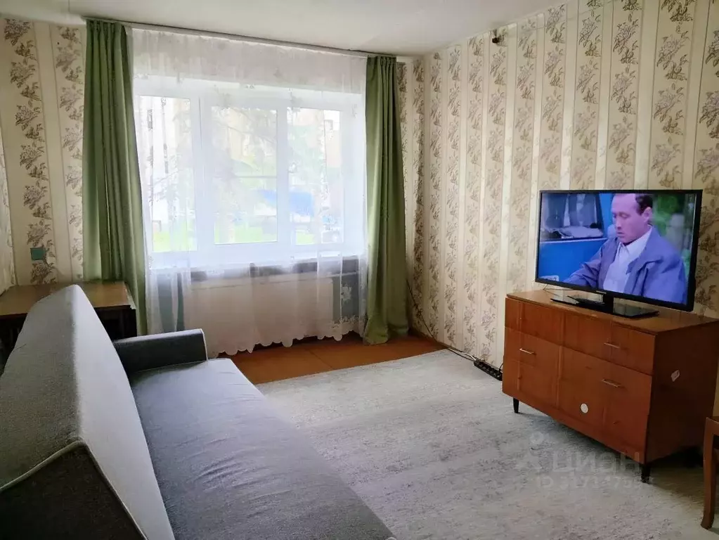 2-к кв. Удмуртия, Ижевск Школьная ул., 48 (45.0 м) - Фото 0