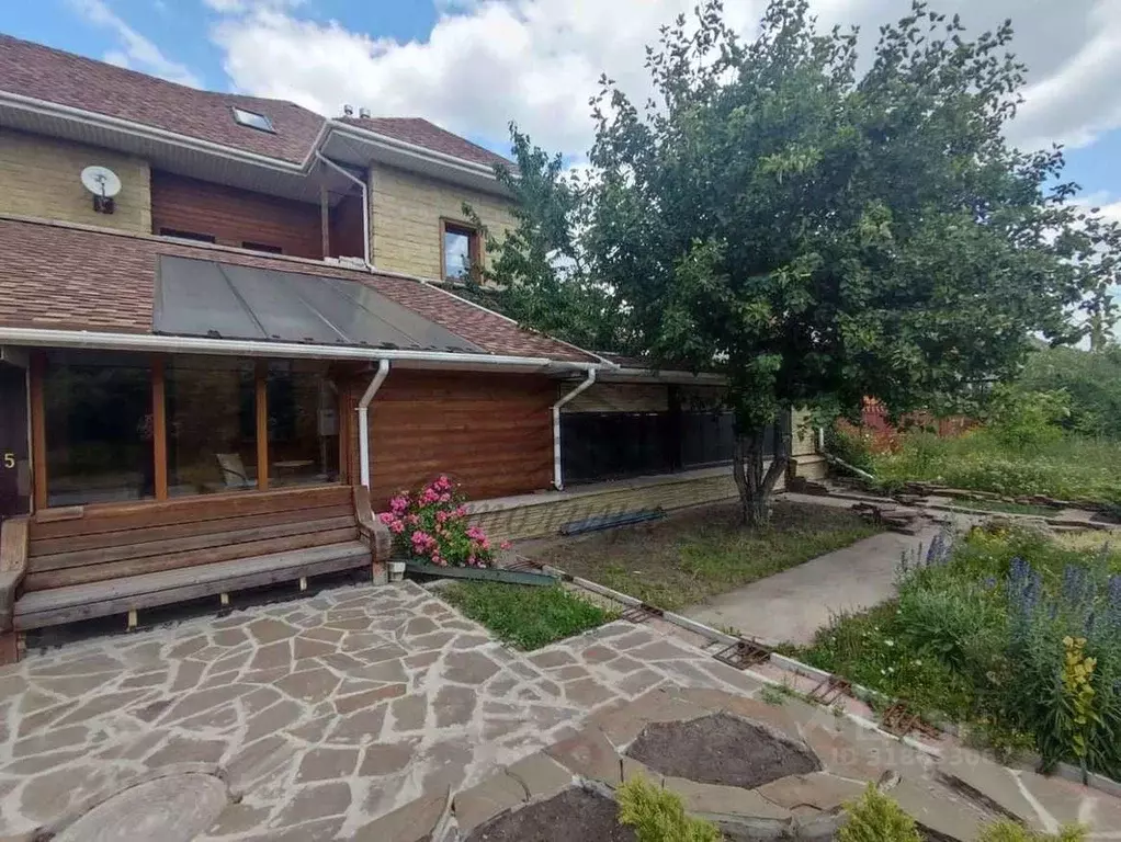 Коттедж в Белгородская область, Старый Оскол Загородная ул. (268 м) - Фото 0