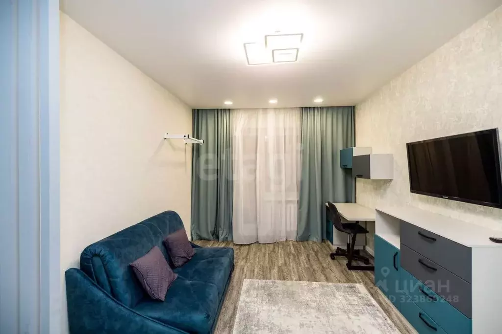 4-к кв. Ханты-Мансийский АО, Сургут ул. Дзержинского, 6 (83.9 м) - Фото 0