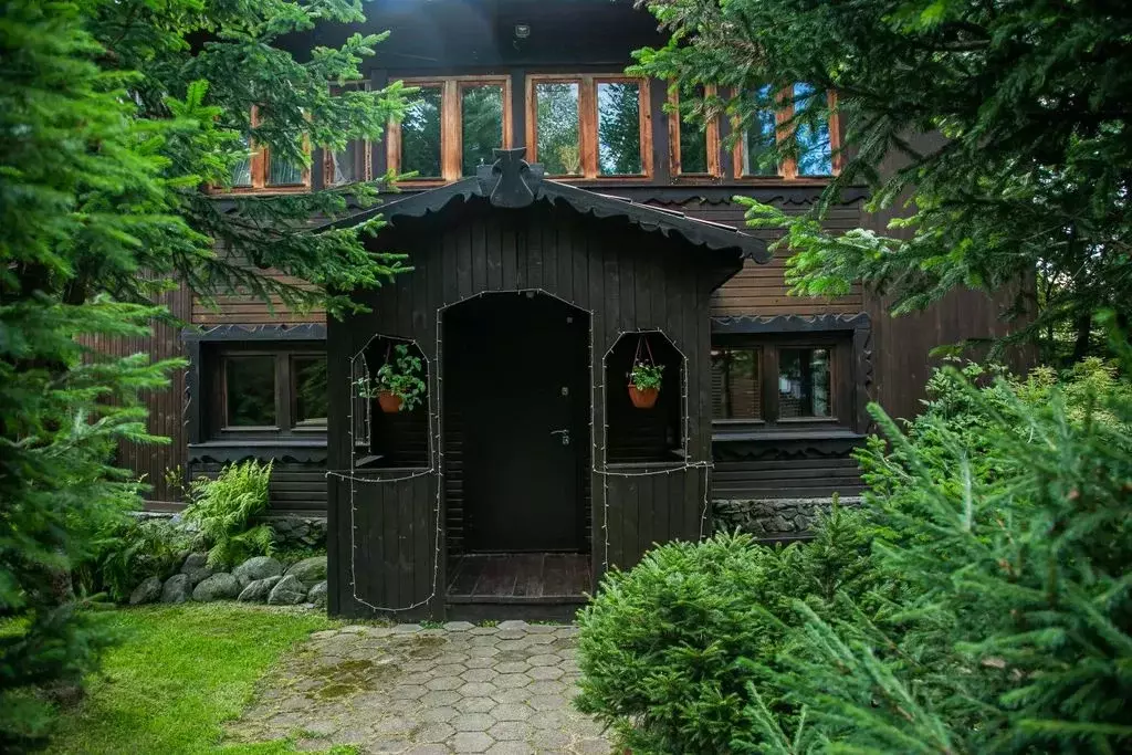 Дом в Алтай, Турочакский район, с. Иогач Центральная ул., 39 (50 м) - Фото 1